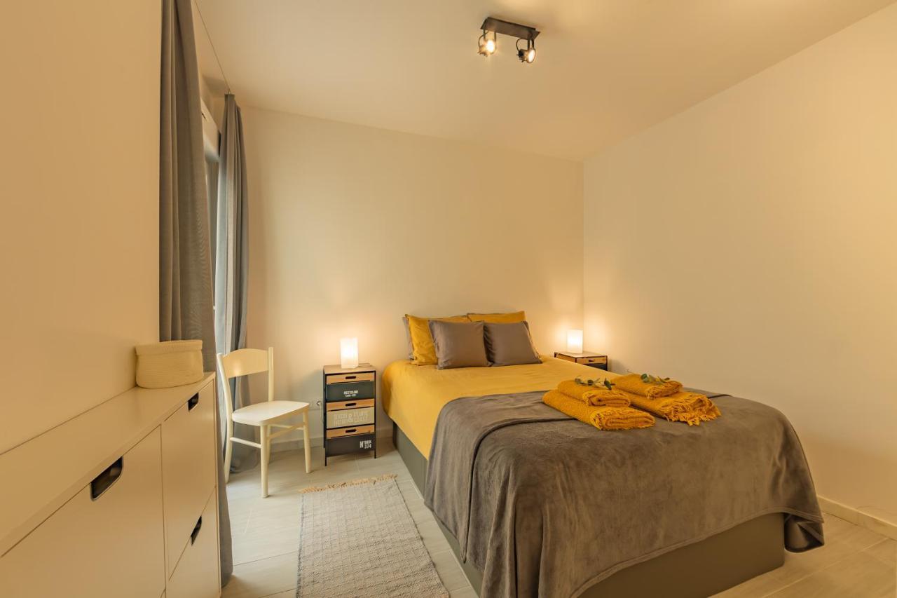 Near Beach, Cosy Terrace, Pool & Fibre Wifi Тарифа Экстерьер фото
